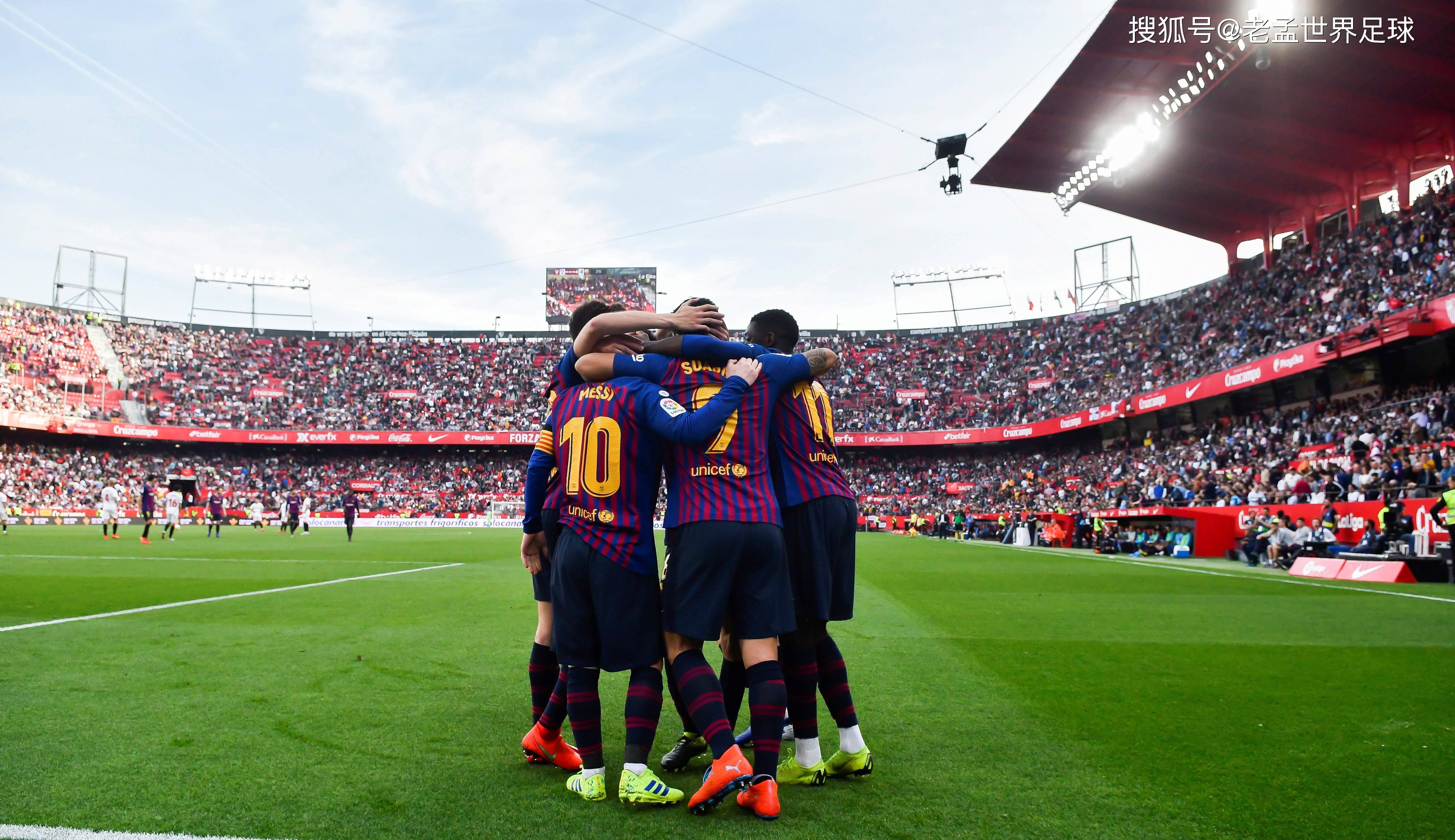 顶级足球比赛引爆球迷热情,焦点赛事即将揭晓 顶级足球比赛引爆球迷热情,焦点赛事即将揭晓