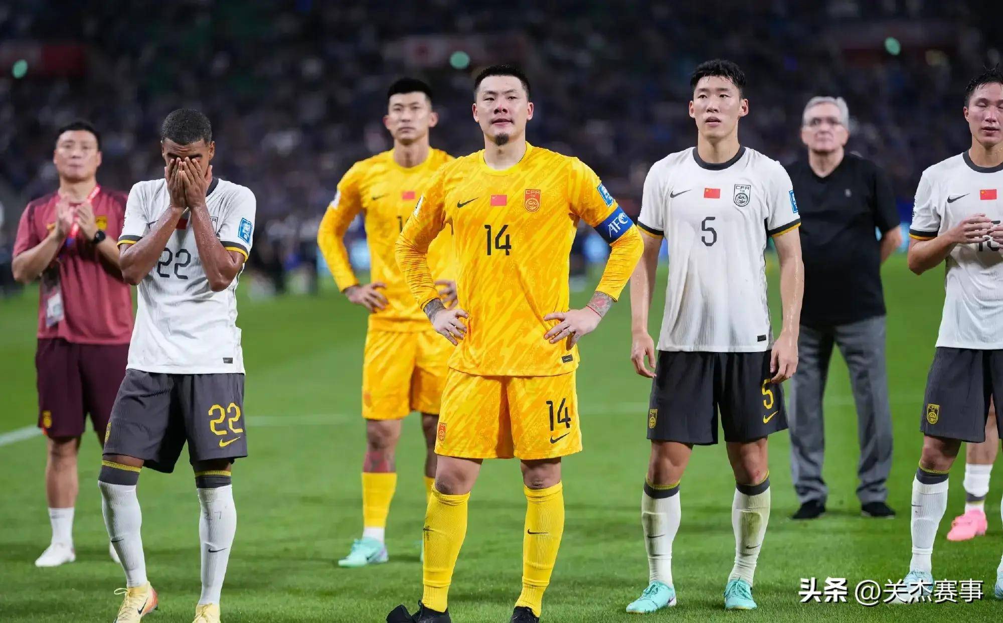 弱者强势!国内足球联赛的黑马冲击 弱者强势!国内足球联赛的黑马冲击