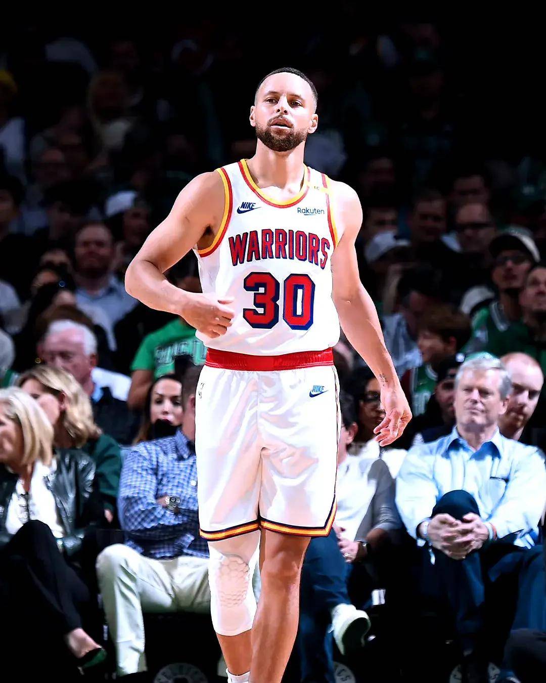 太阳本季第21胜,稳居西部第一 太阳本季第21胜,稳居西部第一